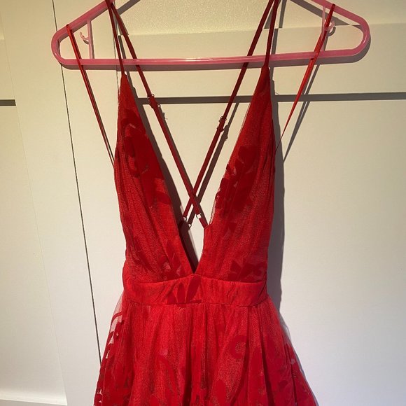 Red Dress - Picture 1 of 3